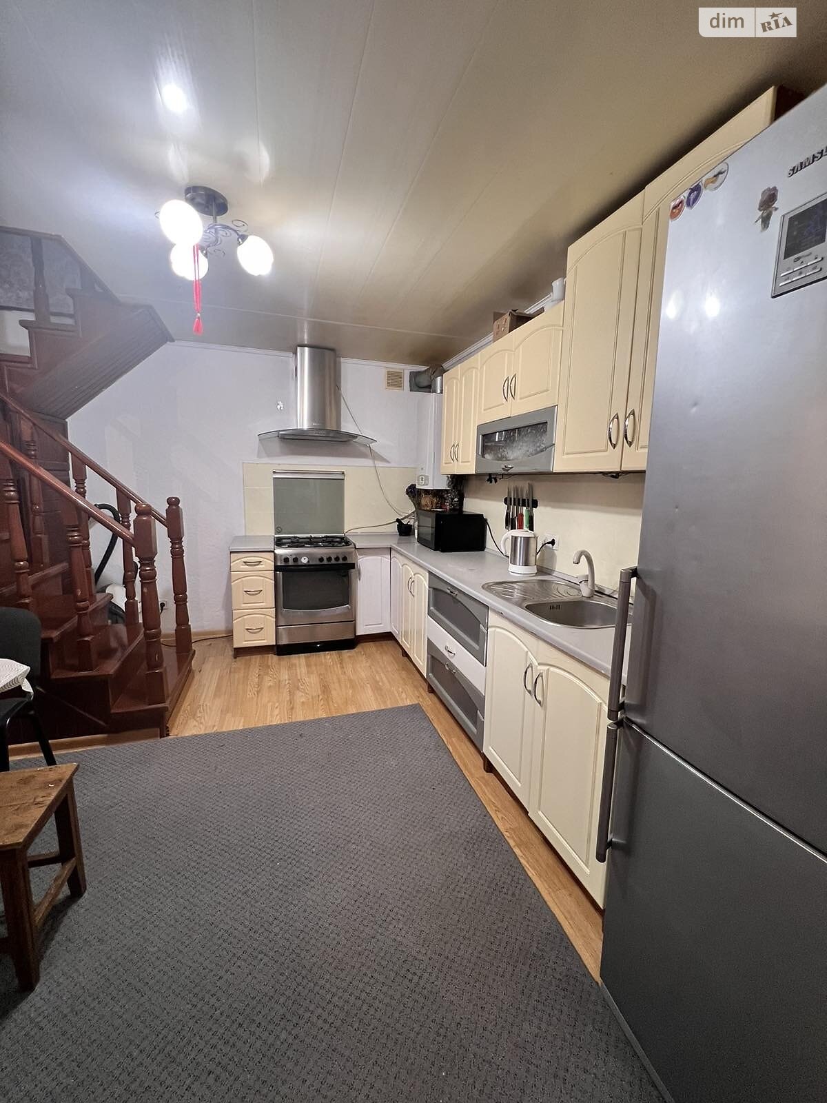 двоповерховий будинок з гаражем, 60 кв. м, кирпич. Продаж у Усатове фото 1 двоповерховий будинок з гаражем, 60 кв. м, кирпич. Продаж у Усатове фото 1