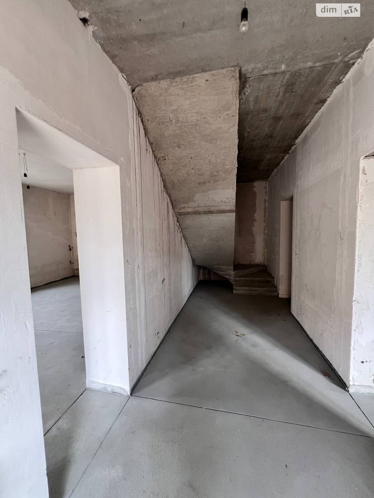 двоповерховий будинок з гаражем, 60 кв. м, кирпич. Продаж у Усатове фото 1 двоповерховий будинок з гаражем, 60 кв. м, кирпич. Продаж у Усатове фото 1