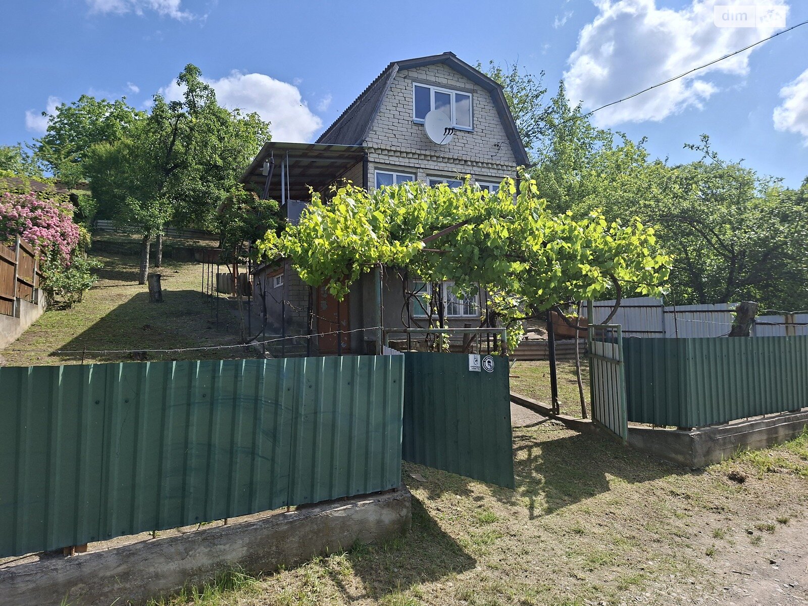 двухэтажный дом с отоплением, 52 кв. м, кирпич. Продажа в Устье фото 1