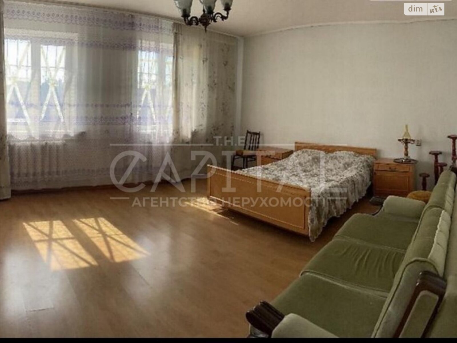 трехэтажный дом, 295 кв. м, кирпич. Продажа в Устимовке фото 1