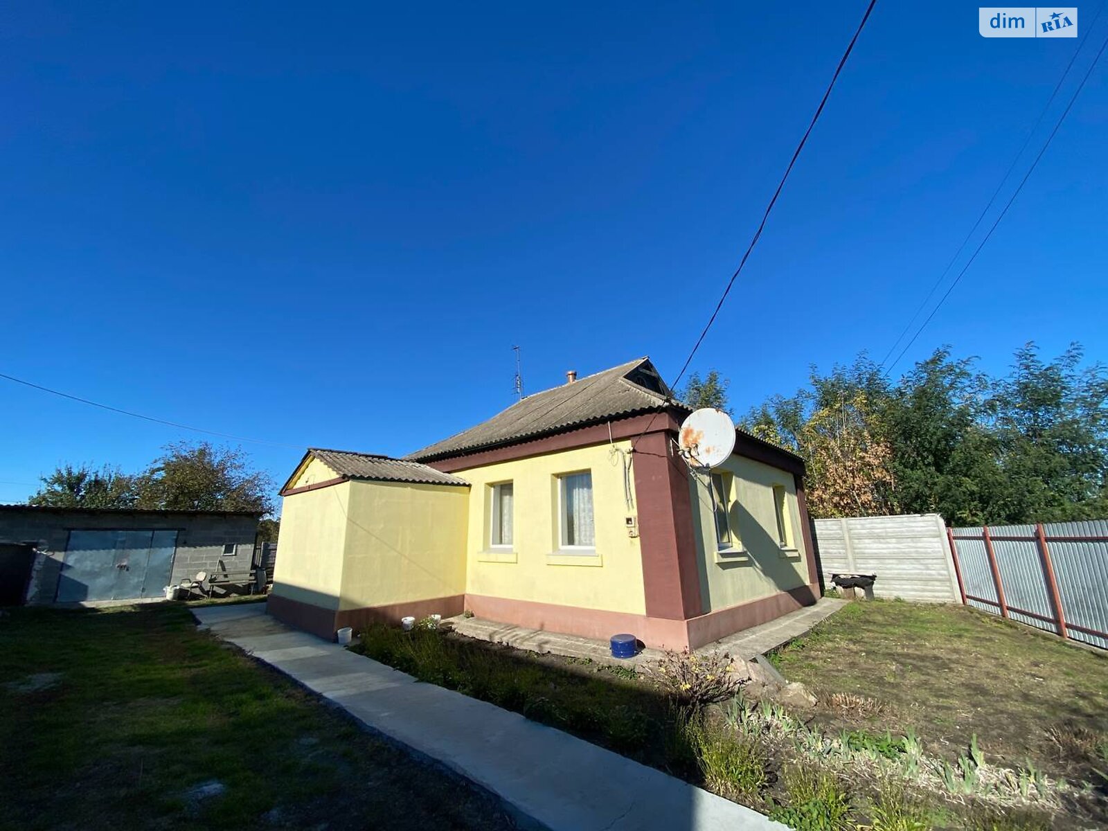 одноповерховий будинок з гаражем, 65.3 кв. м, цегла. Продаж у Узині фото 1 одноповерховий будинок з гаражем, 65.3 кв. м, цегла. Продаж у Узині фото 1