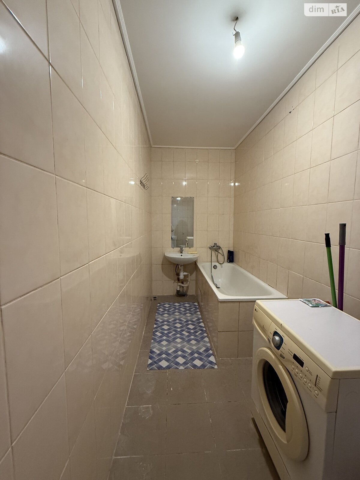 двоповерховий будинок з верандою, 140 кв. м, кирпич. Продаж у Ваблі фото 1