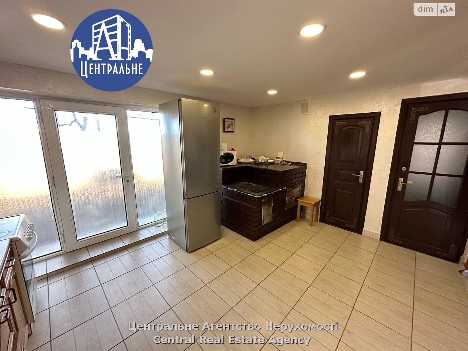 двухэтажный дом с балконом, 189.2 кв. м, кирпич. Продажа в Валах фото 1 двухэтажный дом с балконом, 189.2 кв. м, кирпич. Продажа в Валах фото 1