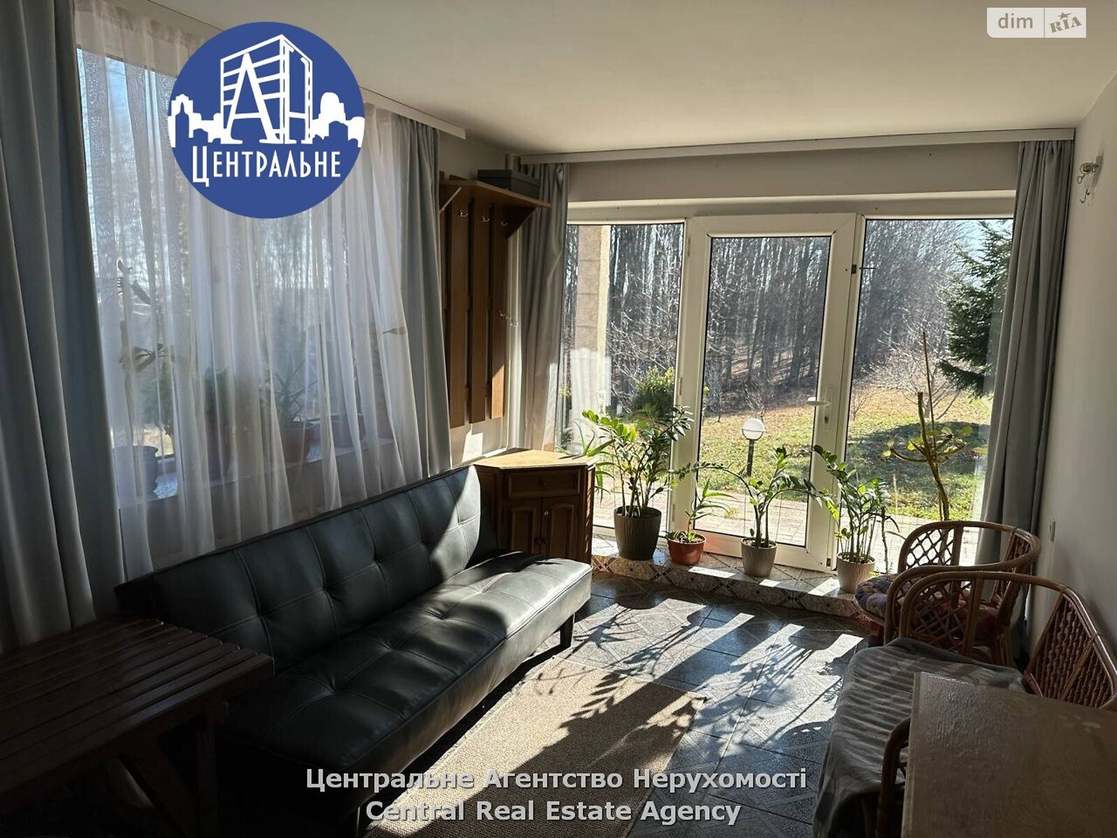 двухэтажный дом с балконом, 189.2 кв. м, кирпич. Продажа в Валах фото 1 двухэтажный дом с балконом, 189.2 кв. м, кирпич. Продажа в Валах фото 1