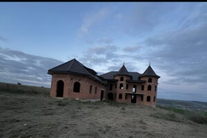 двухэтажный дом, 350 кв. м, кирпич. Продажа в Вале Кузьминой фото 2