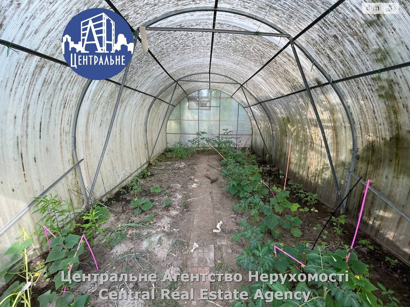 триповерховий будинок з гаражем, 270.9 кв. м, цегла. Продаж у Валі Кузьміній фото 1 триповерховий будинок з гаражем, 270.9 кв. м, цегла. Продаж у Валі Кузьміній фото 1