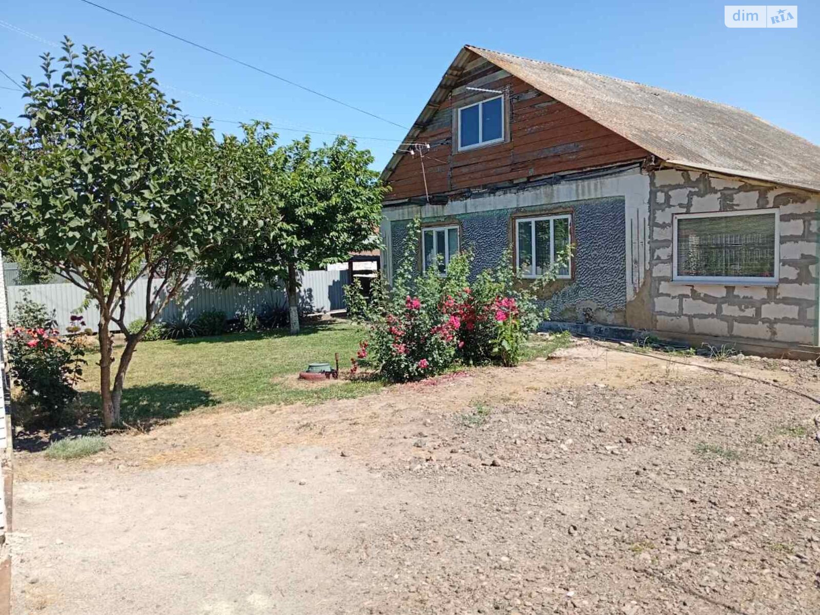 одноповерховий будинок з гаражем, 100 кв. м, шлакобетон. Продаж у Вапнярці фото 1 одноповерховий будинок з гаражем, 100 кв. м, шлакобетон. Продаж у Вапнярці фото 1