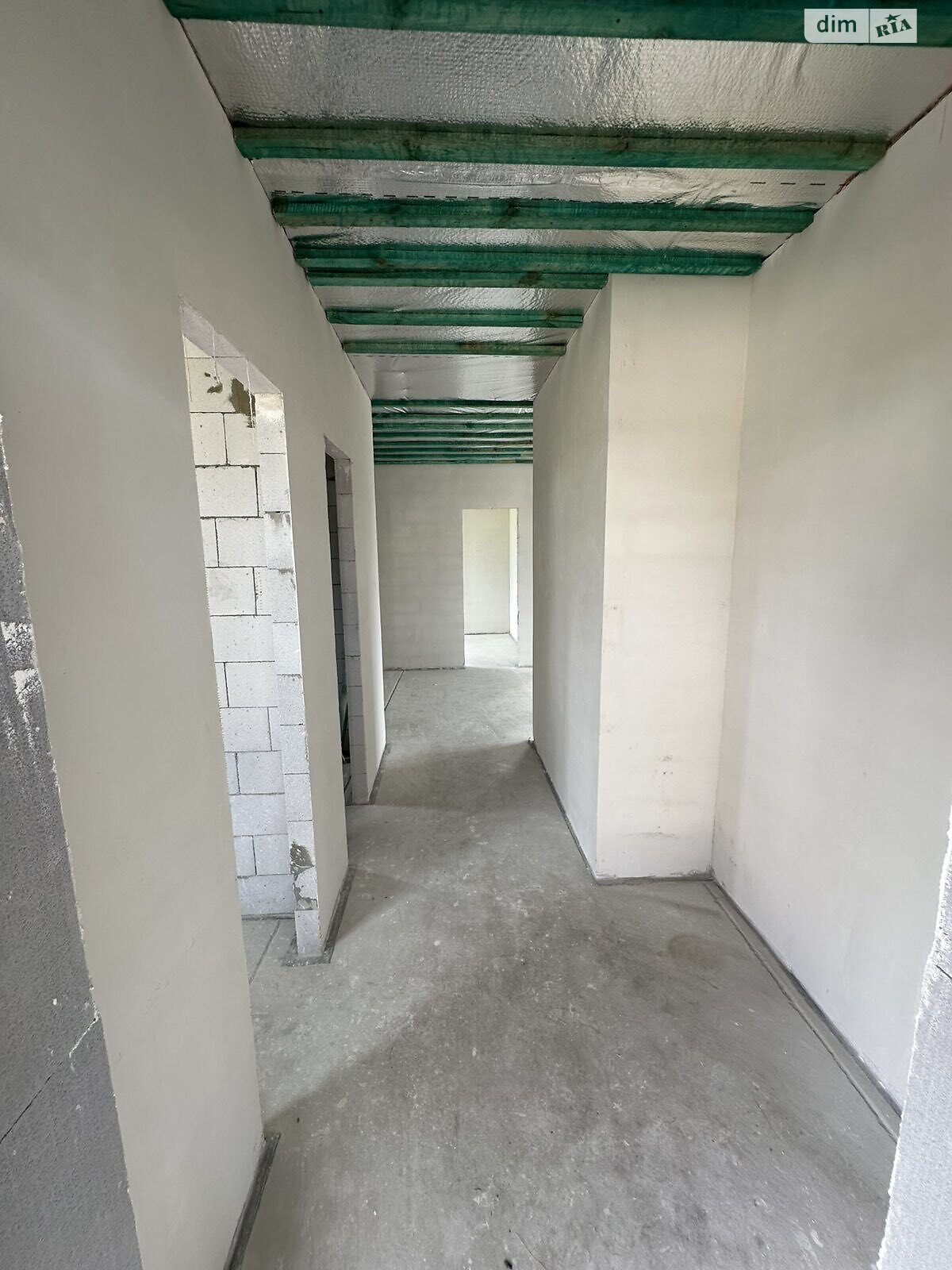 одноповерховий будинок, 90 кв. м, газобетон. Продаж у Варашу фото 1