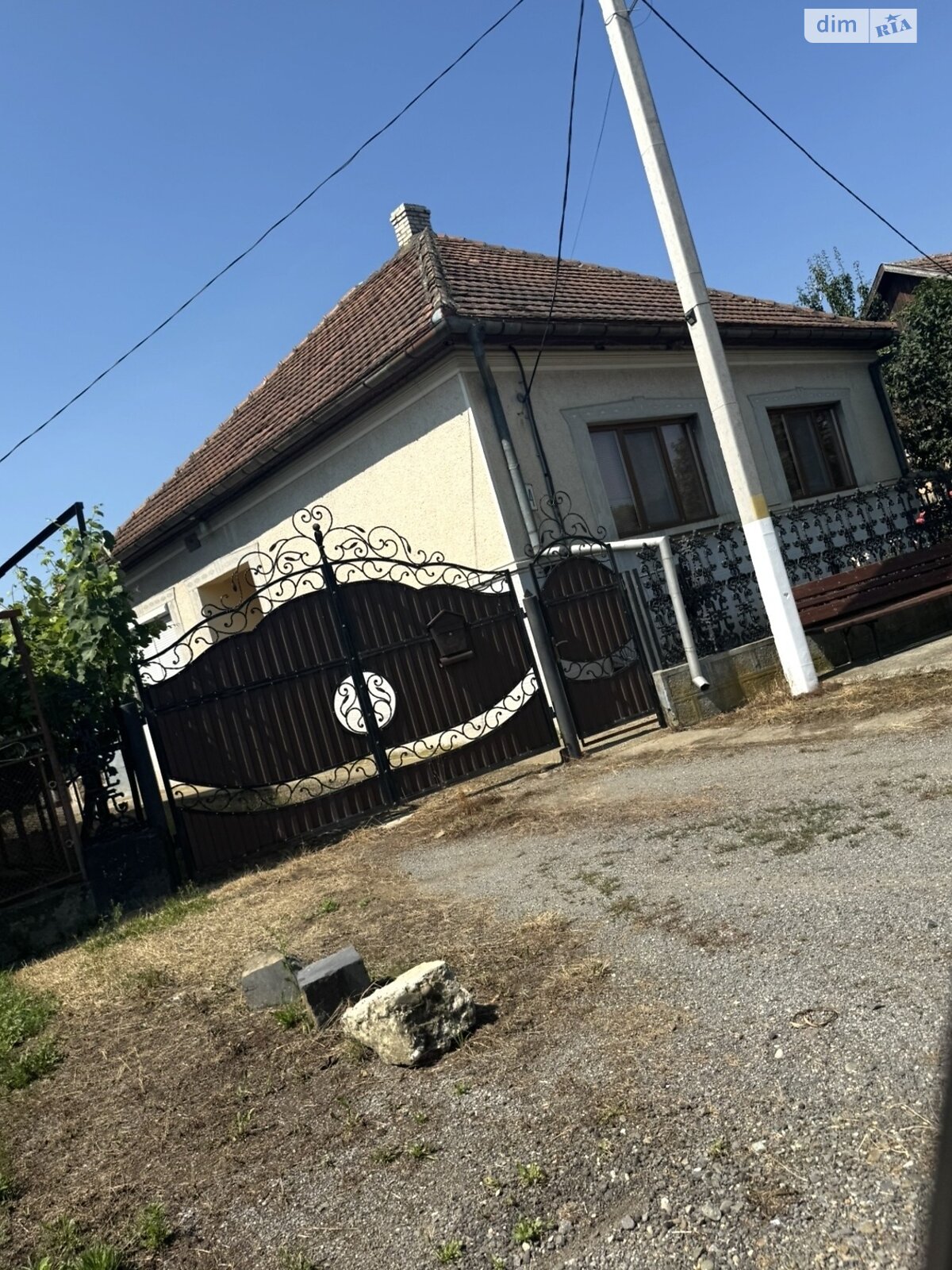 одноэтажный дом с верандой, 1504 кв. м, кирпич. Продажа в Варах фото 1