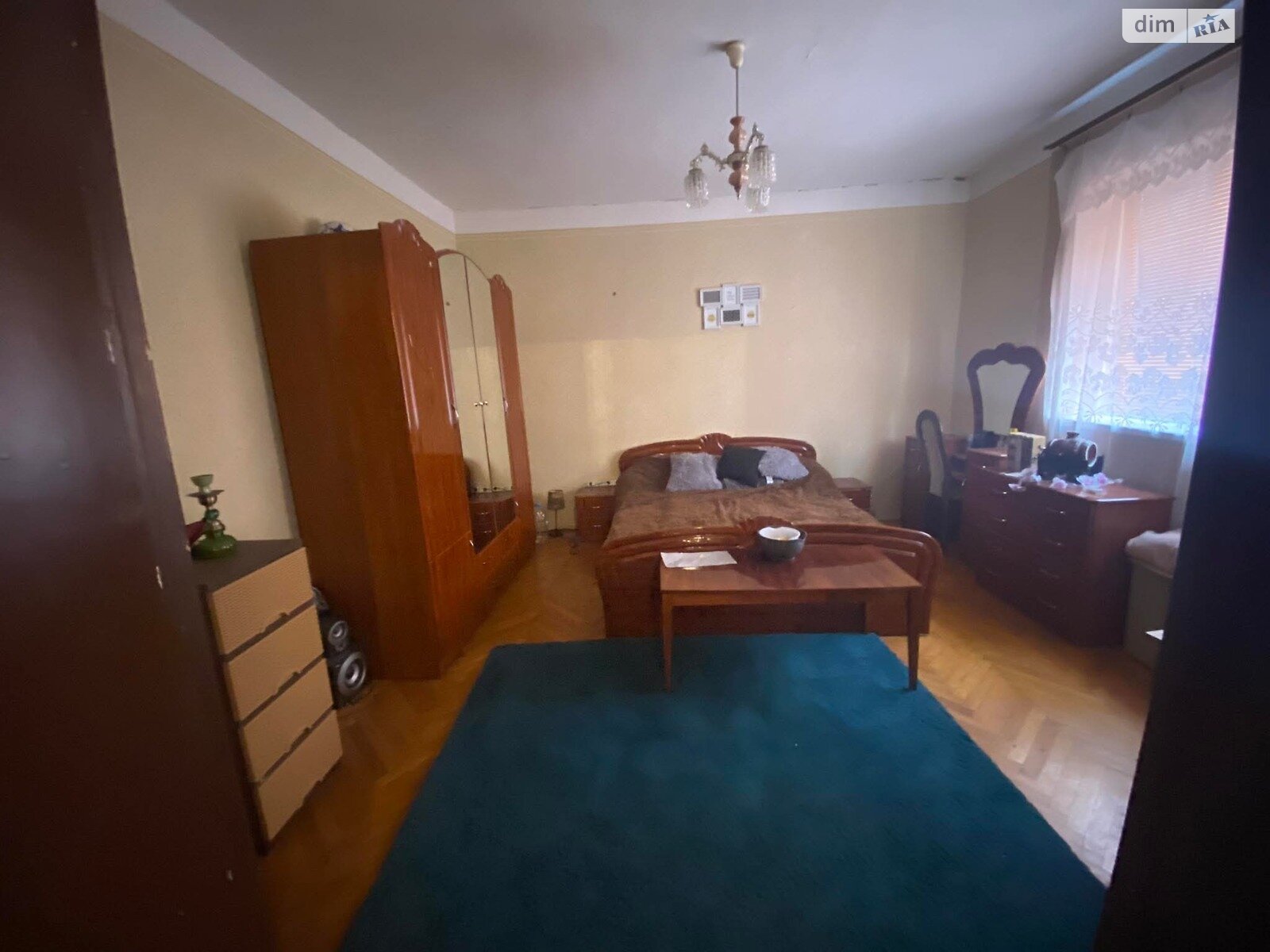 одноэтажный дом с верандой, 1504 кв. м, кирпич. Продажа в Варах фото 1