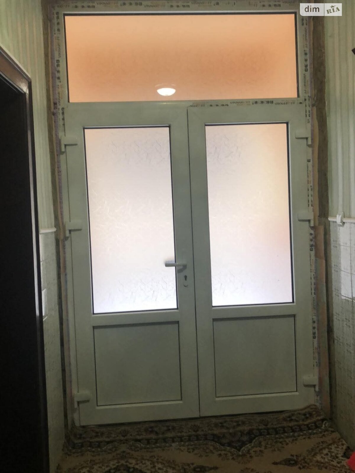 одноэтажный дом с верандой, 1504 кв. м, кирпич. Продажа в Варах фото 1