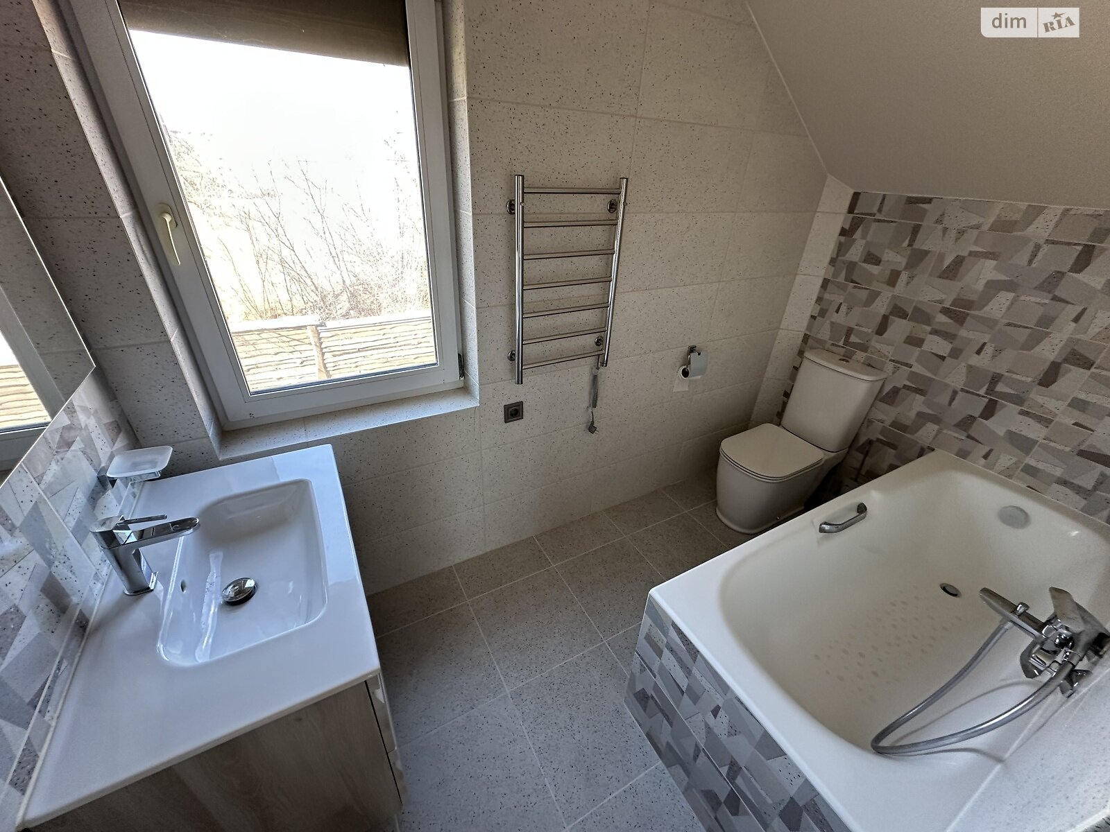 двоповерховий будинок, 141 кв. м, кирпич. Продаж у Варовичі фото 1 двоповерховий будинок, 141 кв. м, кирпич. Продаж у Варовичі фото 1