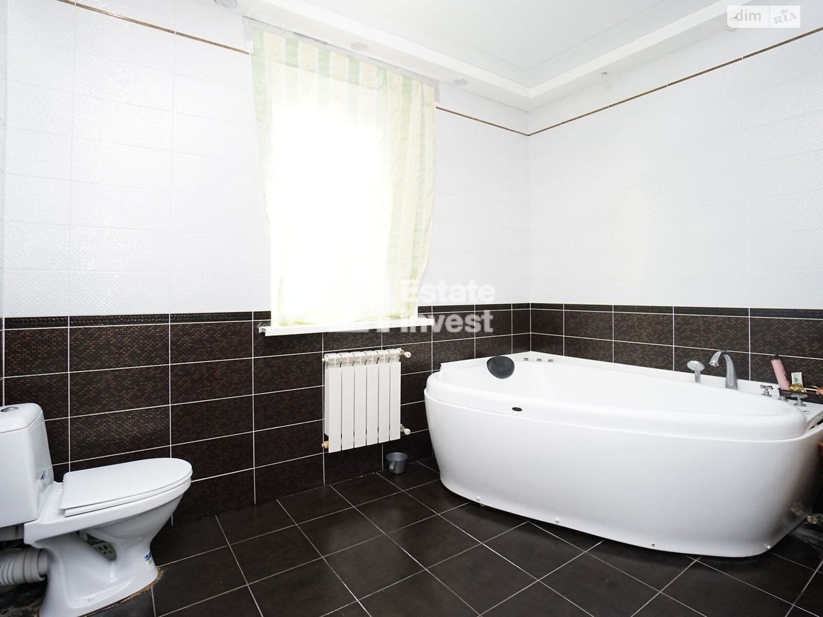 двухэтажный дом с балконом, 235.8 кв. м, кирпич. Продажа в Варовичах фото 1 двухэтажный дом с балконом, 235.8 кв. м, кирпич. Продажа в Варовичах фото 1