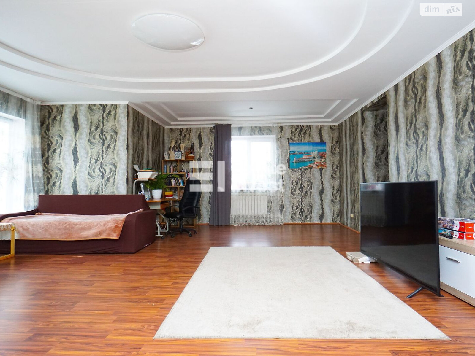 двухэтажный дом с балконом, 235.8 кв. м, кирпич. Продажа в Варовичах фото 1 двухэтажный дом с балконом, 235.8 кв. м, кирпич. Продажа в Варовичах фото 1