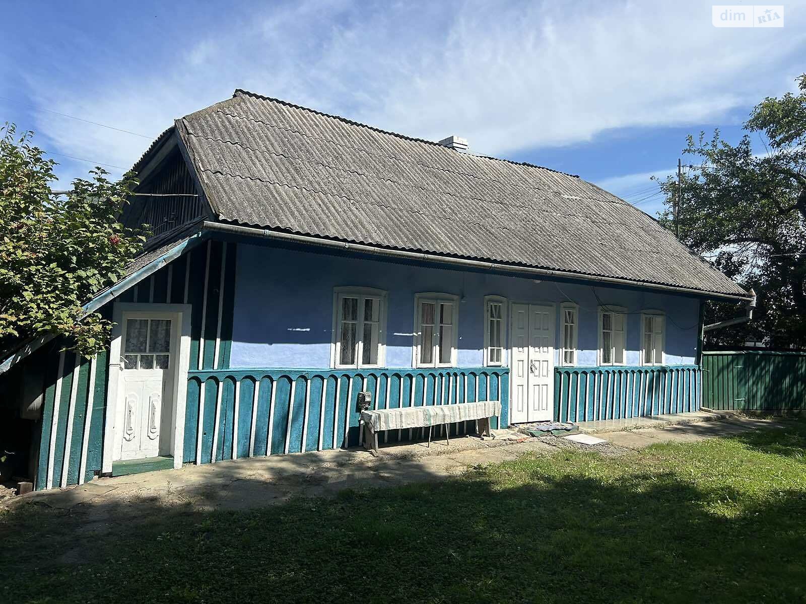 одноэтажный дом с гаражом, 52.9 кв. м, дерево и кирпич. Продажа в Вашковцах фото 1