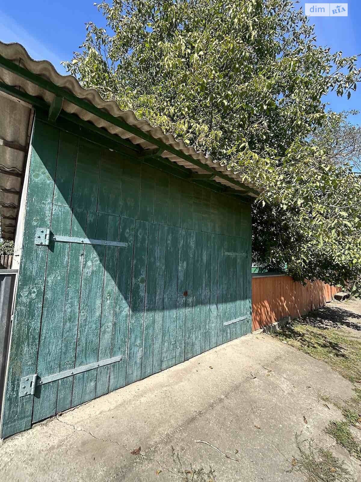 одноэтажный дом с гаражом, 52.9 кв. м, дерево и кирпич. Продажа в Вашковцах фото 1