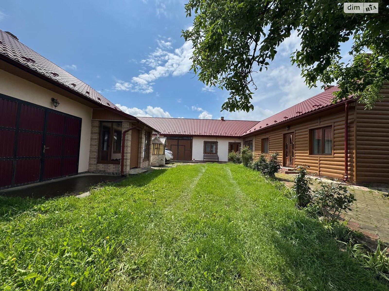 одноэтажный дом с гаражом, 120.5 кв. м, кирпич. Продажа в Вашковцах фото 1 одноэтажный дом с гаражом, 120.5 кв. м, кирпич. Продажа в Вашковцах фото 1