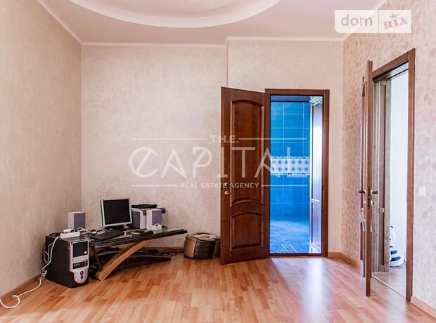 двоповерховий будинок з каміном, 310 кв. м, газобетон. Продаж в Безпятне (Київська обл.) фото 1 двоповерховий будинок з каміном, 310 кв. м, газобетон. Продаж в Безпятне (Київська обл.) фото 1