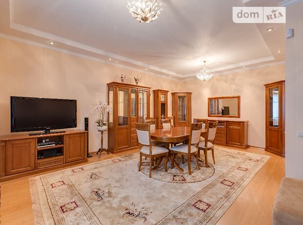 триповерховий будинок з каміном, 450 кв. м, цегла. Продаж в Глевасі (Київська обл.) фото 1 триповерховий будинок з каміном, 450 кв. м, цегла. Продаж в Глевасі (Київська обл.) фото 1