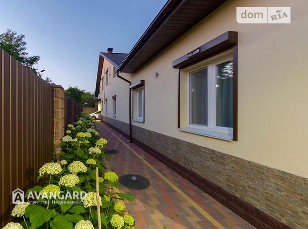 двоповерховий будинок, 500 кв. м, кирпич. Продаж в Глевасі (Київська обл.) фото 1 двоповерховий будинок, 500 кв. м, кирпич. Продаж в Глевасі (Київська обл.) фото 1