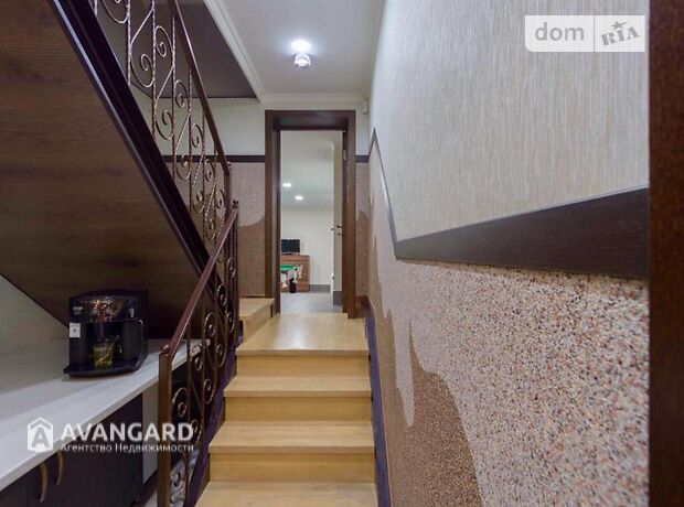 двоповерховий будинок, 500 кв. м, кирпич. Продаж в Глевасі (Київська обл.) фото 1 двоповерховий будинок, 500 кв. м, кирпич. Продаж в Глевасі (Київська обл.) фото 1