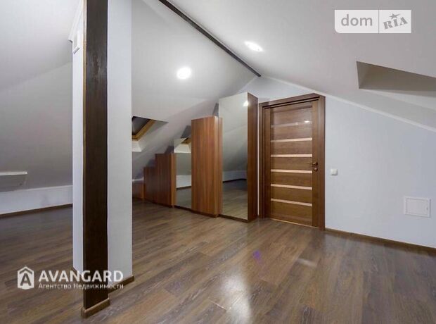двоповерховий будинок, 500 кв. м, кирпич. Продаж в Глевасі (Київська обл.) фото 1 двоповерховий будинок, 500 кв. м, кирпич. Продаж в Глевасі (Київська обл.) фото 1