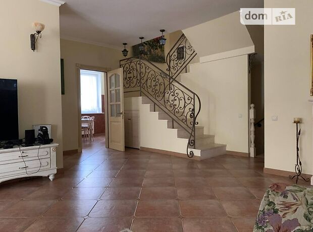 триповерховий будинок з садом, 354.9 кв. м, цегла. Продаж в Хлепчі (Київська обл.) фото 1 триповерховий будинок з садом, 354.9 кв. м, цегла. Продаж в Хлепчі (Київська обл.) фото 1