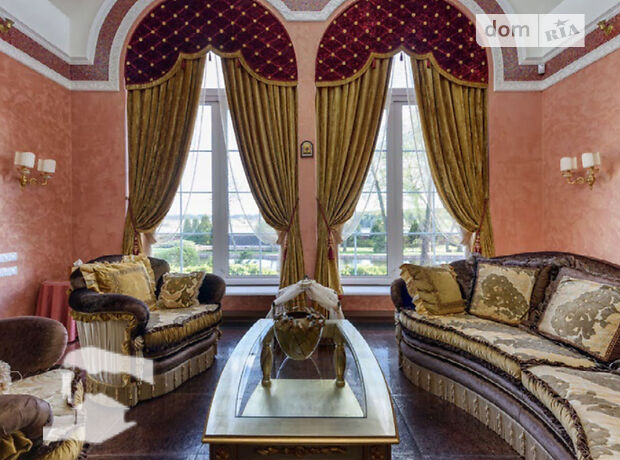 двоповерховий будинок, 700 кв. м, цегла. Продаж в Хлепчі (Київська обл.) фото 1 двоповерховий будинок, 700 кв. м, цегла. Продаж в Хлепчі (Київська обл.) фото 1