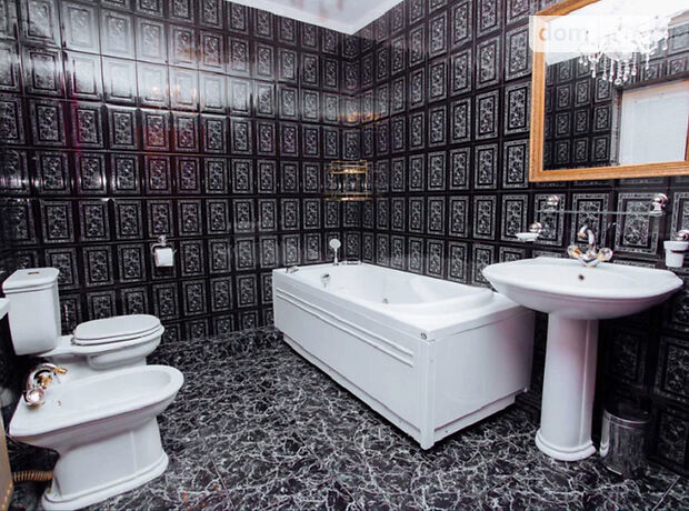 триповерховий будинок, 315.4 кв. м, кирпич. Продаж в Хлепчі (Київська обл.) фото 1 триповерховий будинок, 315.4 кв. м, кирпич. Продаж в Хлепчі (Київська обл.) фото 1