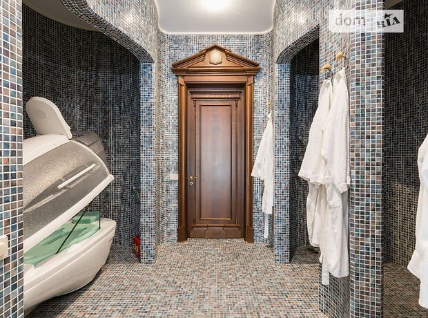 двоповерховий будинок з каміном, 350 кв. м, цегла. Продаж в Хлепчі (Київська обл.) фото 1 двоповерховий будинок з каміном, 350 кв. м, цегла. Продаж в Хлепчі (Київська обл.) фото 1