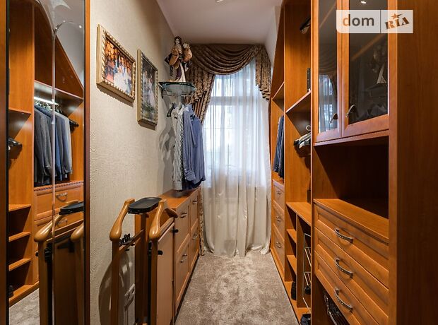 двоповерховий будинок з каміном, 350 кв. м, цегла. Продаж в Хлепчі (Київська обл.) фото 1 двоповерховий будинок з каміном, 350 кв. м, цегла. Продаж в Хлепчі (Київська обл.) фото 1