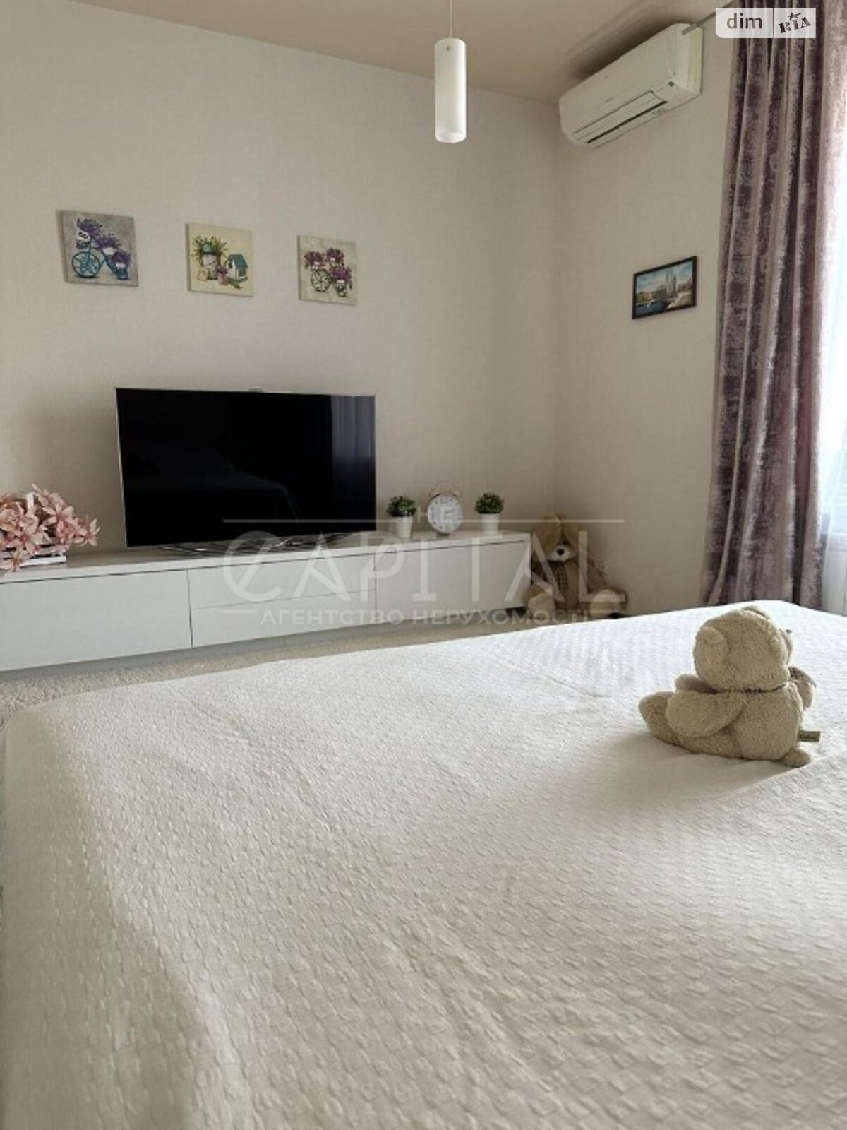 двоповерховий будинок, 370 кв. м, цегла. Продаж у Іванковичах фото 1 двоповерховий будинок, 370 кв. м, цегла. Продаж у Іванковичах фото 1