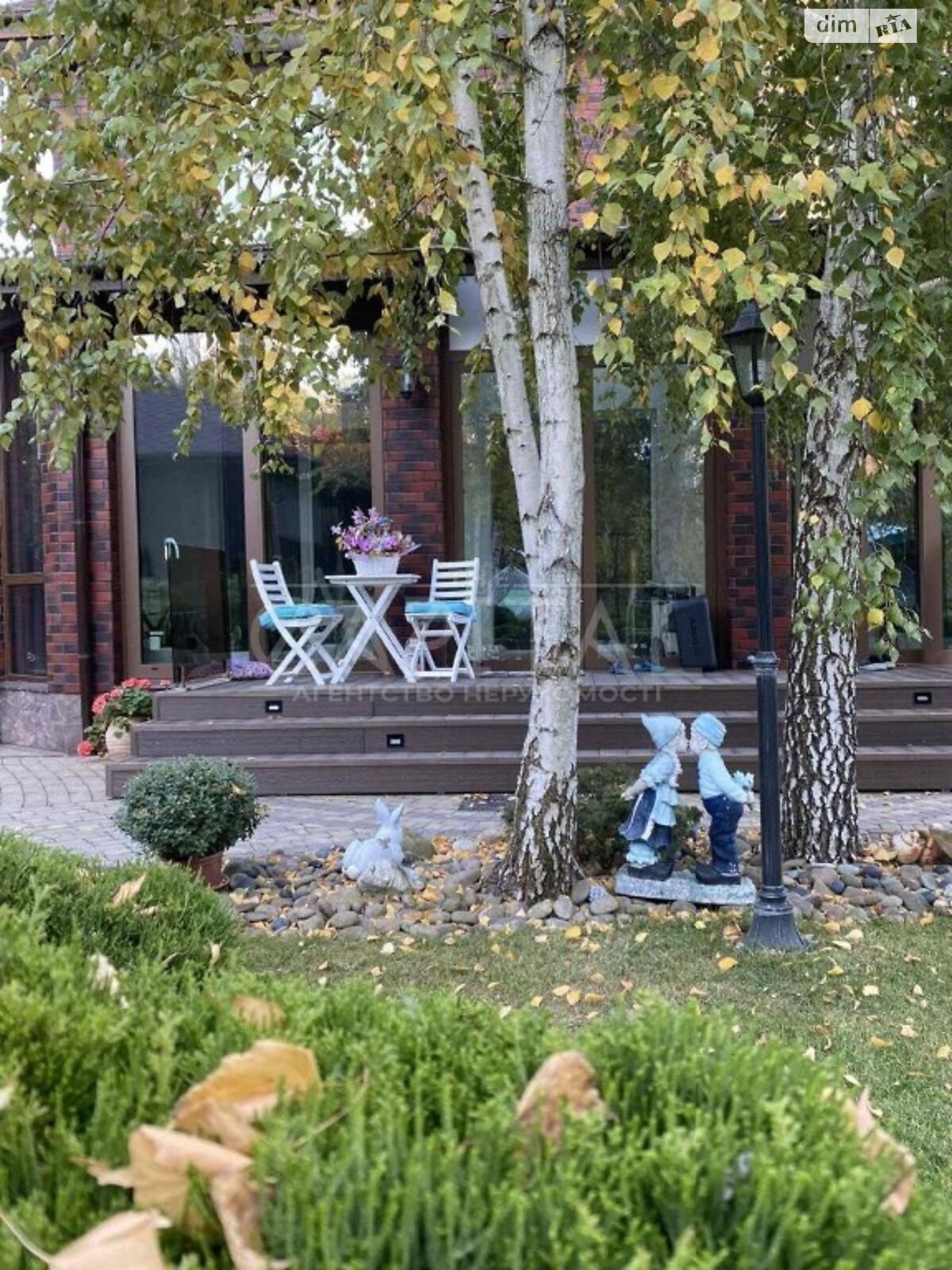 двоповерховий будинок, 370 кв. м, цегла. Продаж у Іванковичах фото 1 двоповерховий будинок, 370 кв. м, цегла. Продаж у Іванковичах фото 1