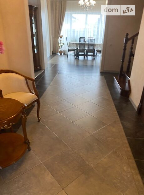двоповерховий будинок з каміном, 310 кв. м, цегла. Продаж в Іванковичах (Київська обл.) фото 1 двоповерховий будинок з каміном, 310 кв. м, цегла. Продаж в Іванковичах (Київська обл.) фото 1