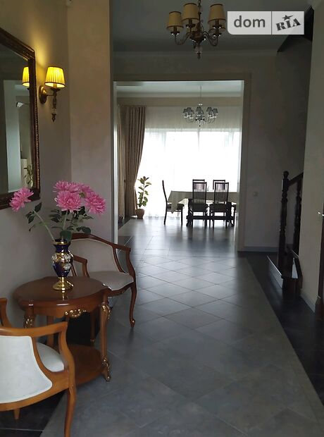 двоповерховий будинок з каміном, 310 кв. м, цегла. Продаж в Іванковичах (Київська обл.) фото 1 двоповерховий будинок з каміном, 310 кв. м, цегла. Продаж в Іванковичах (Київська обл.) фото 1