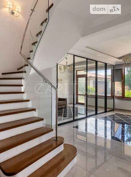 триповерховий будинок з каміном, 340 кв. м, цегла. Продаж у Іванковичах фото 1 триповерховий будинок з каміном, 340 кв. м, цегла. Продаж у Іванковичах фото 1