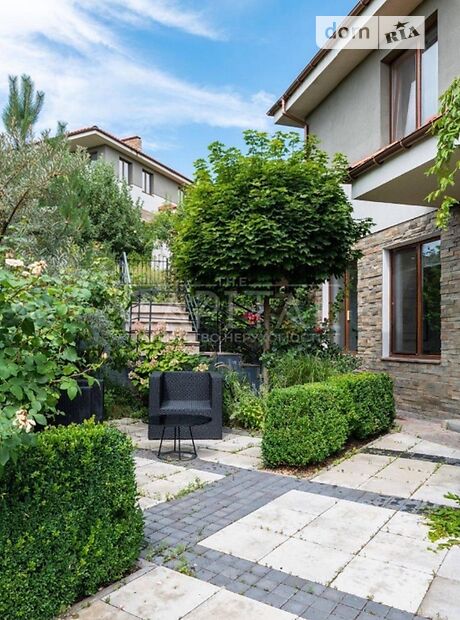 триповерховий будинок з каміном, 340 кв. м, цегла. Продаж в Іванковичах (Київська обл.) фото 1 триповерховий будинок з каміном, 340 кв. м, цегла. Продаж в Іванковичах (Київська обл.) фото 1