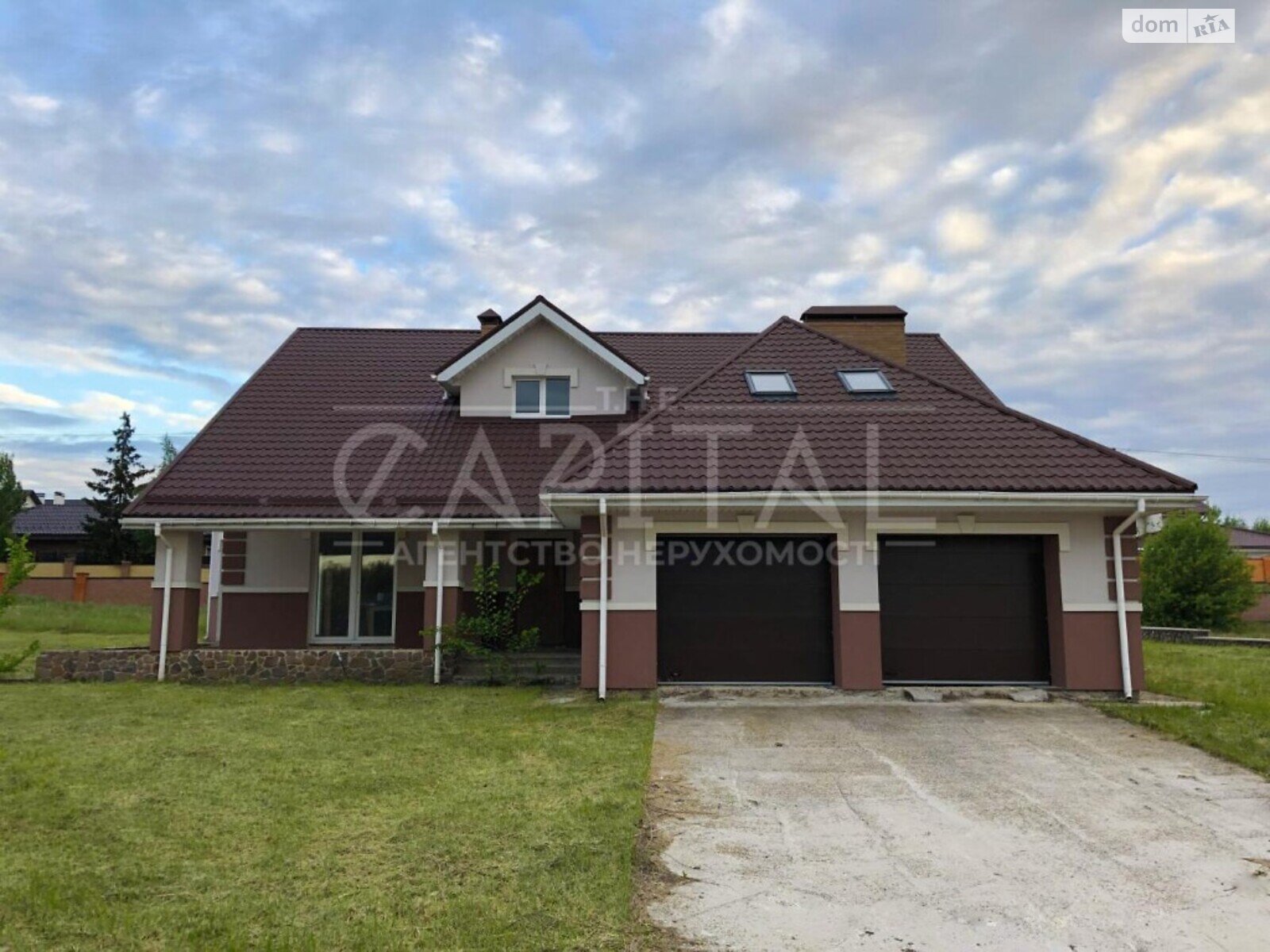 двоповерховий будинок з опаленням, 378 кв. м, цегла. Продаж у Іванковичах фото 1 двоповерховий будинок з опаленням, 378 кв. м, цегла. Продаж у Іванковичах фото 1