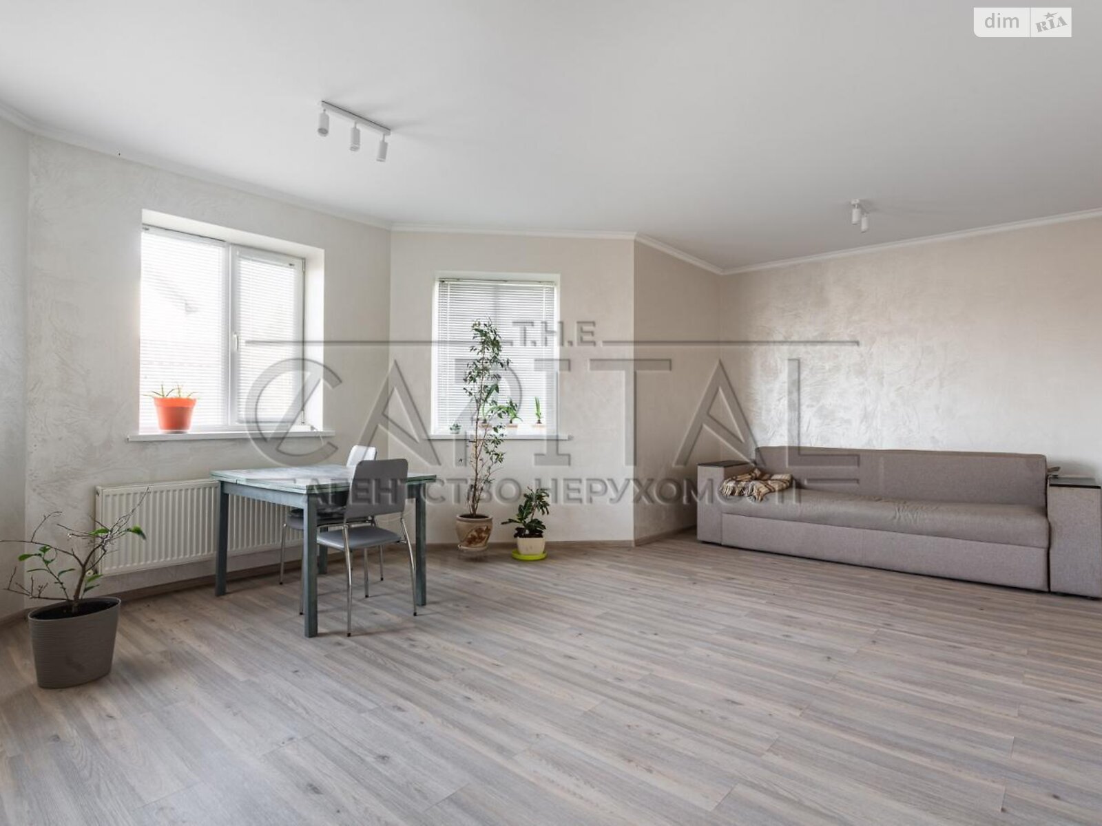 двоповерховий будинок з балконом, 192 кв. м, цегла. Продаж у Василькові фото 1 двоповерховий будинок з балконом, 192 кв. м, цегла. Продаж у Василькові фото 1