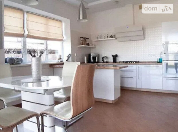 двоповерховий будинок, 240 кв. м, цегла. Продаж в Крушинці (Київська обл.) фото 1 двоповерховий будинок, 240 кв. м, цегла. Продаж в Крушинці (Київська обл.) фото 1
