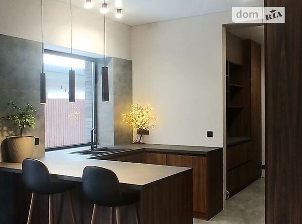 двоповерховий будинок з терасою, 273 кв. м, цегла. Продаж в Крушинці (Київська обл.) фото 1 двоповерховий будинок з терасою, 273 кв. м, цегла. Продаж в Крушинці (Київська обл.) фото 1