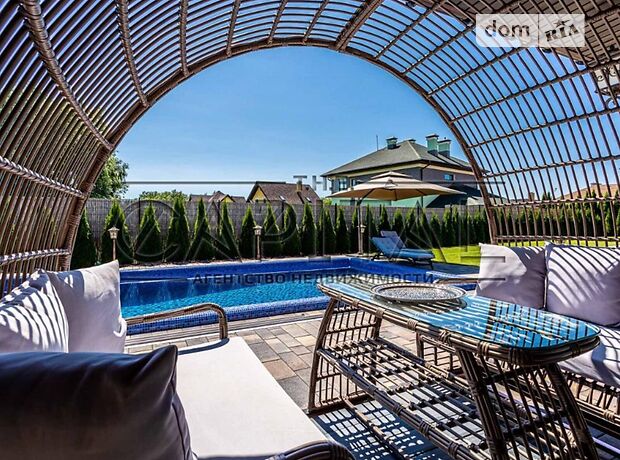 двоповерховий будинок з ремонтом, 420 кв. м, цегла. Продаж в Крушинці (Київська обл.) фото 1 двоповерховий будинок з ремонтом, 420 кв. м, цегла. Продаж в Крушинці (Київська обл.) фото 1