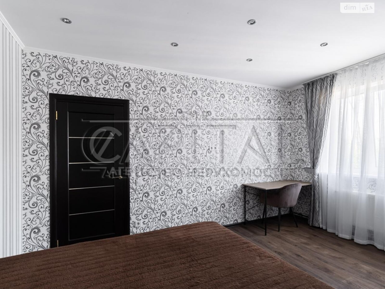 двухэтажный дом с гаражом, 208.6 кв. м, кирпич. Продажа в Василькове фото 1 двухэтажный дом с гаражом, 208.6 кв. м, кирпич. Продажа в Василькове фото 1