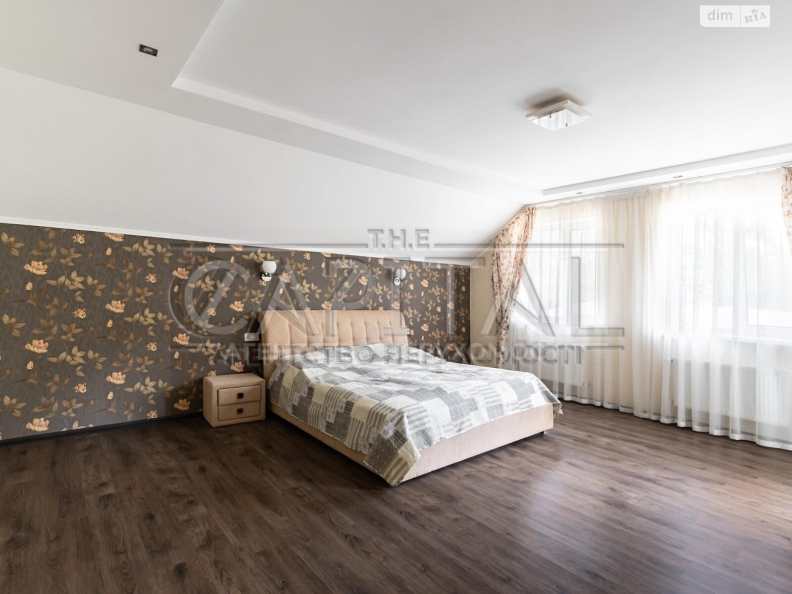 двухэтажный дом с гаражом, 208.6 кв. м, кирпич. Продажа в Василькове фото 1 двухэтажный дом с гаражом, 208.6 кв. м, кирпич. Продажа в Василькове фото 1