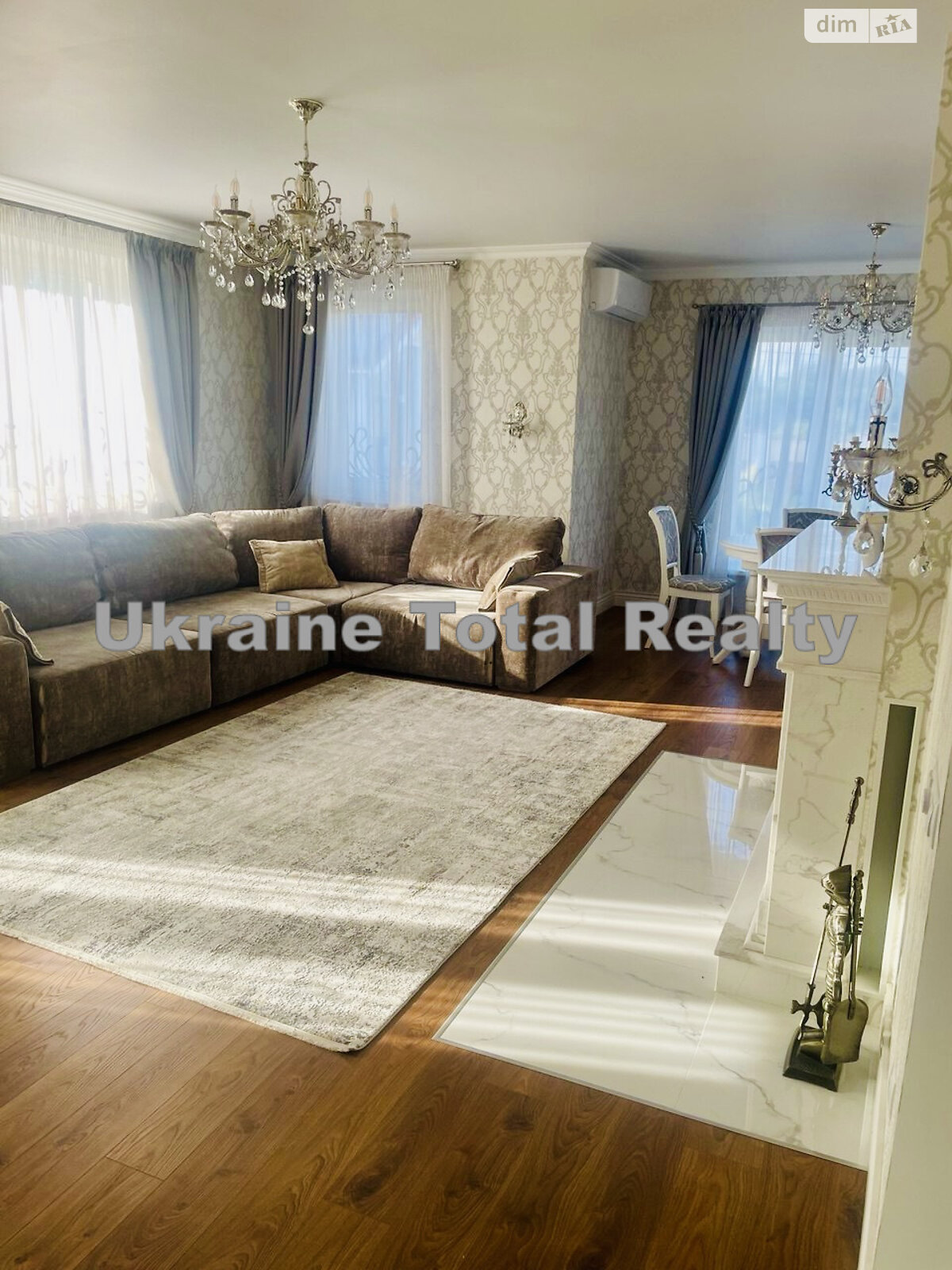 двоповерховий будинок з гаражем, 240 кв. м, цегла. Продаж у Василькові фото 1 двоповерховий будинок з гаражем, 240 кв. м, цегла. Продаж у Василькові фото 1