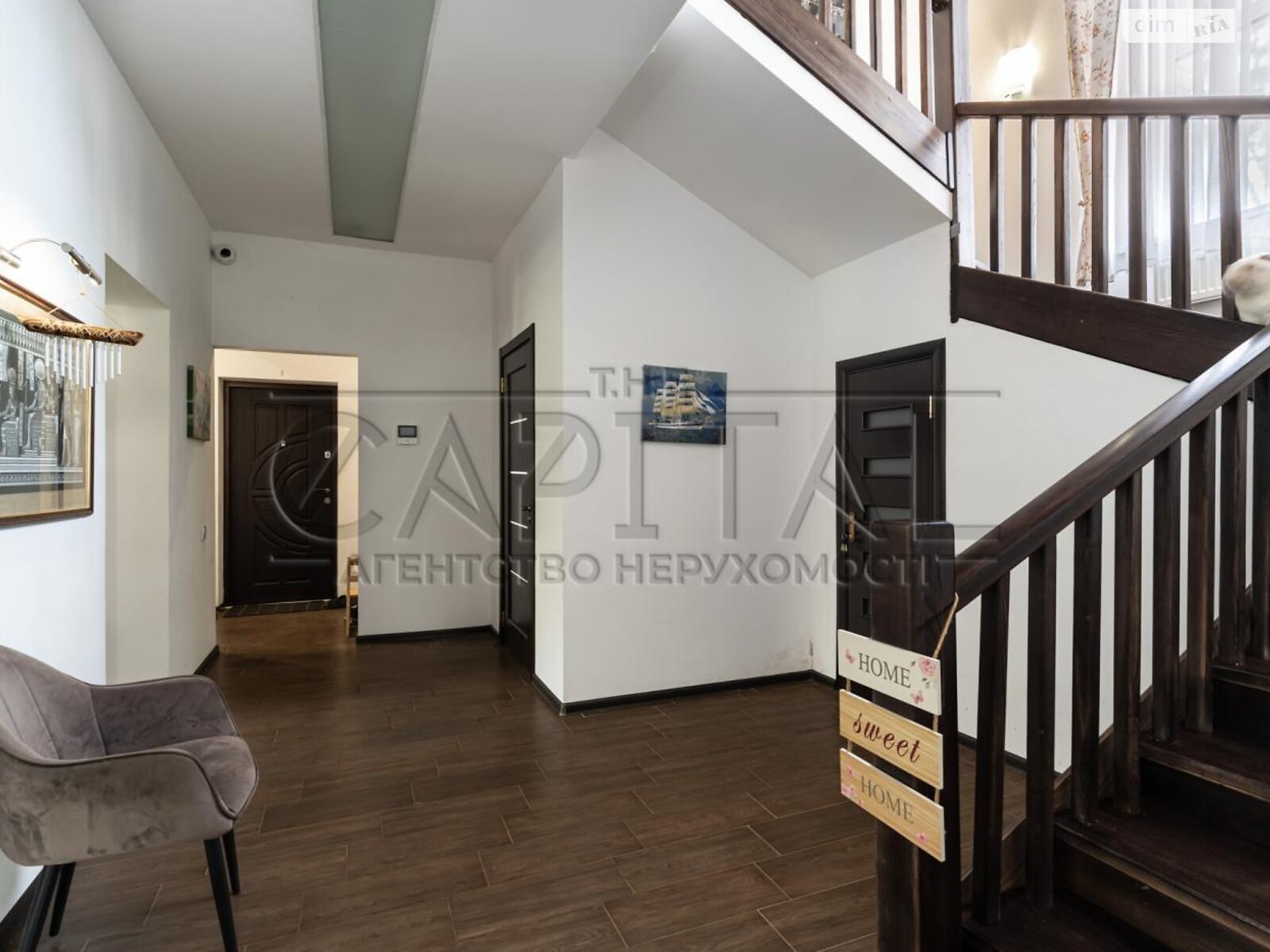 двухэтажный дом с гаражом, 209 кв. м, кирпич. Продажа в Василькове фото 1 двухэтажный дом с гаражом, 209 кв. м, кирпич. Продажа в Василькове фото 1