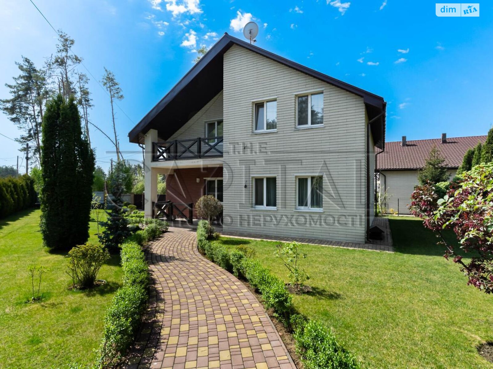 двухэтажный дом с гаражом, 209 кв. м, кирпич. Продажа в Василькове фото 1 двухэтажный дом с гаражом, 209 кв. м, кирпич. Продажа в Василькове фото 1