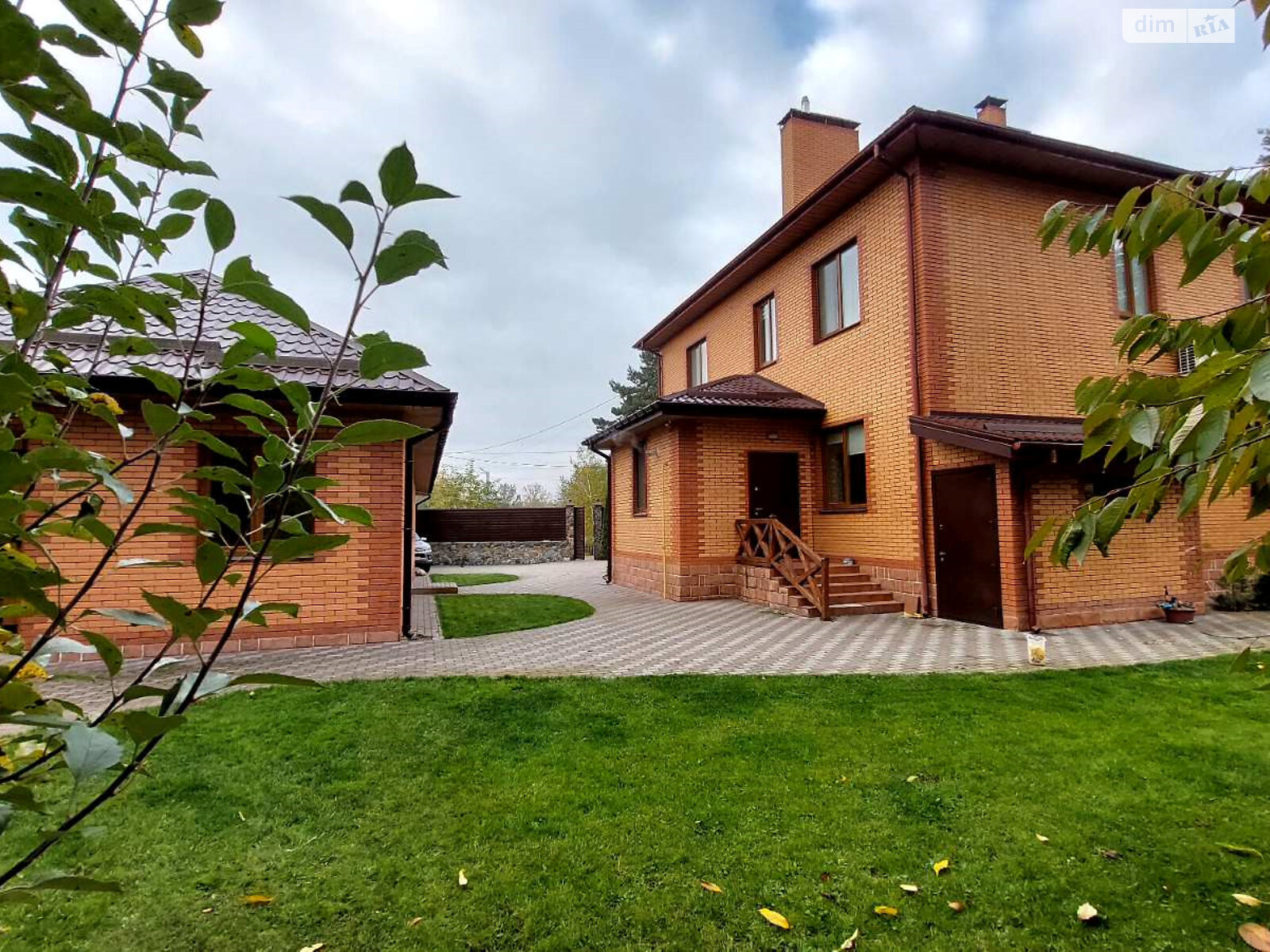 двоповерховий будинок з верандою, 360 кв. м, цегла. Продаж у Василькові фото 1