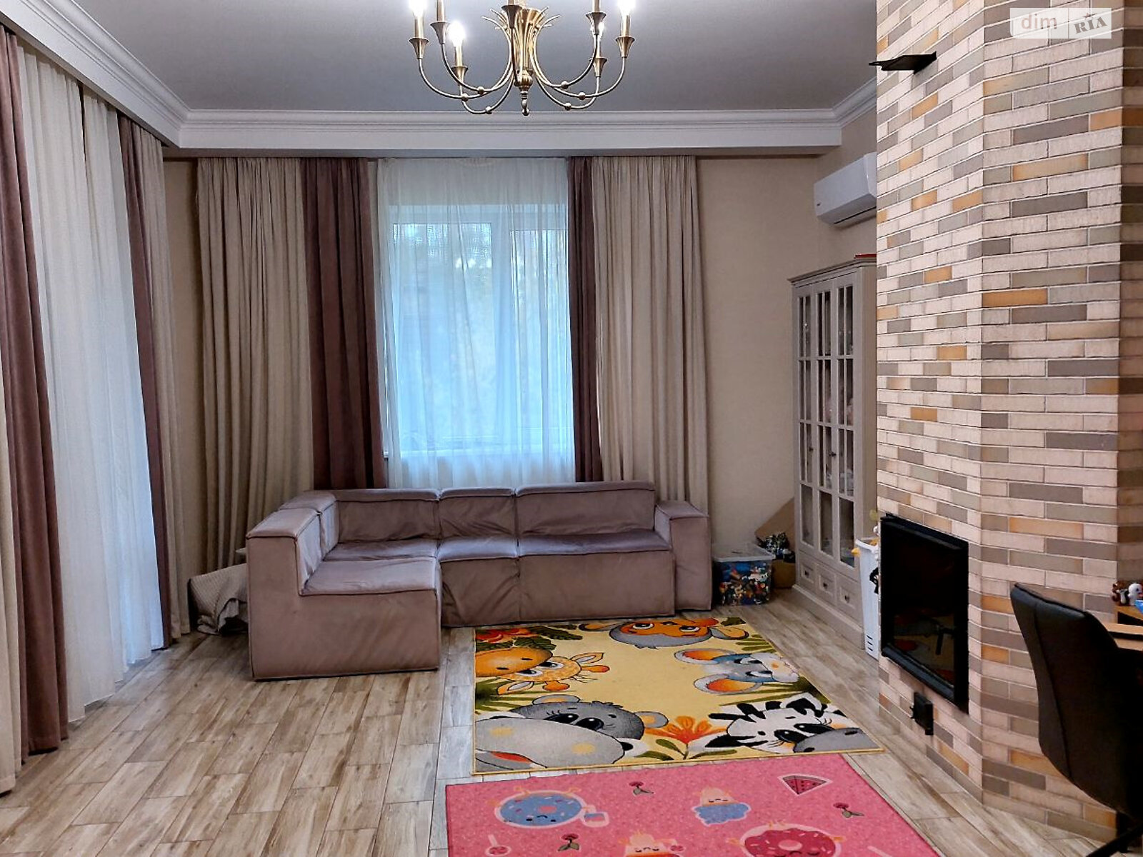 двоповерховий будинок з верандою, 360 кв. м, цегла. Продаж у Василькові фото 1