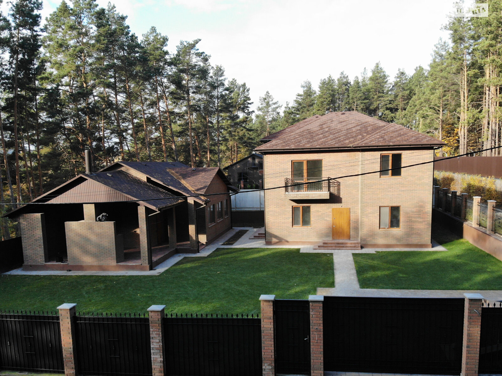 двоповерховий будинок з опаленням, 180 кв. м, цегла. Продаж в Василькові, район Васильків фото 1 двоповерховий будинок з опаленням, 180 кв. м, цегла. Продаж в Василькові, район Васильків фото 1
